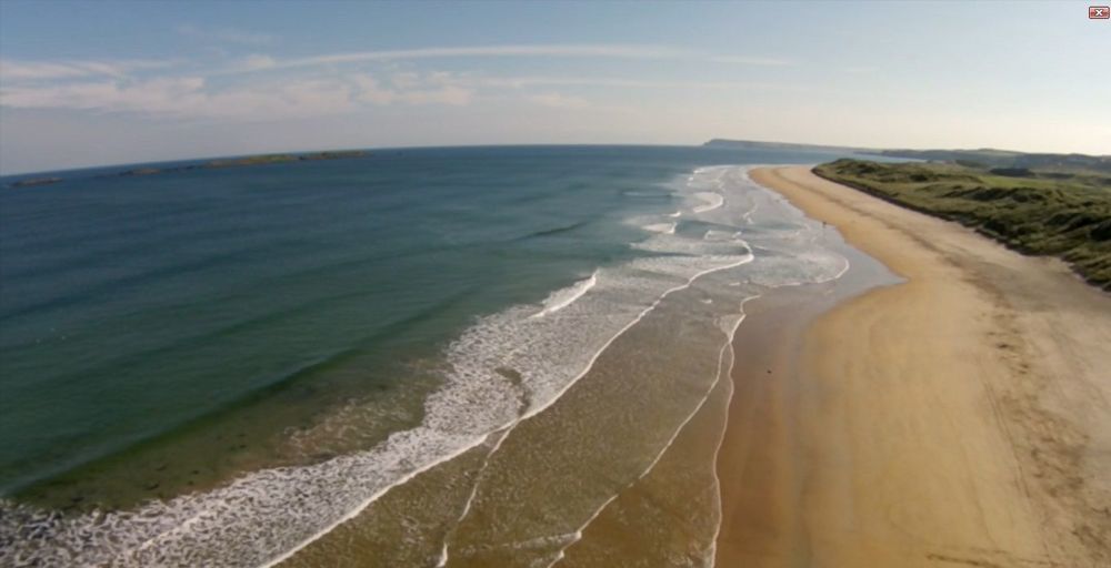 Отель Portrush Adelphi Экстерьер фото Aerial view of the beach